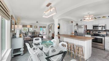 House, Multiple Beds (Sea Forever) | Interior