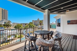 單棟房屋, 多張床 (A Peace of Paradise) | 室外用餐