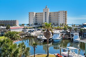 單棟房屋, 多張床 (A Peace of Paradise) | 碼頭