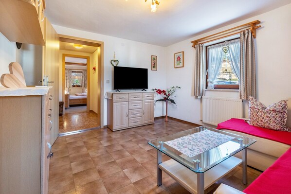 1 chambre, accès au Wi-Fi (inclus), literie fournie