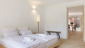 2 bedrooms, free WiFi, bed sheets, wheelchair access