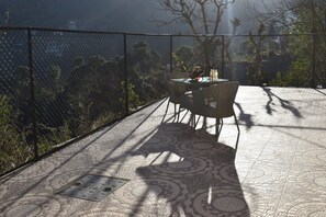 Suite estudio clásica | Terraza o patio