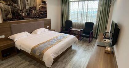 Ningming Zheshang Business Hotel