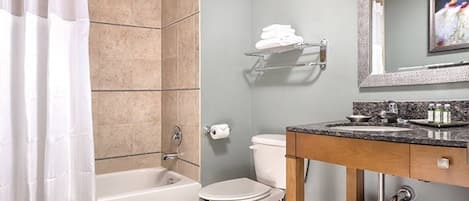 Shower, jetted bath, hair dryer, towels