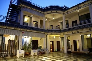 Exterior - Erhaike Inn (Dali)