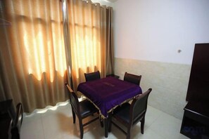 Dining - XLDSWBG (Xiangxiang)