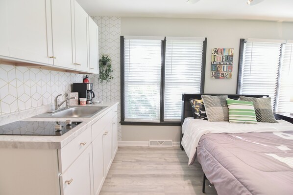 1 chambre, bureau, Wi-Fi, literie fournie