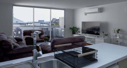 Gateway to the Gorge, Central 3BR, 2Bath Apartment