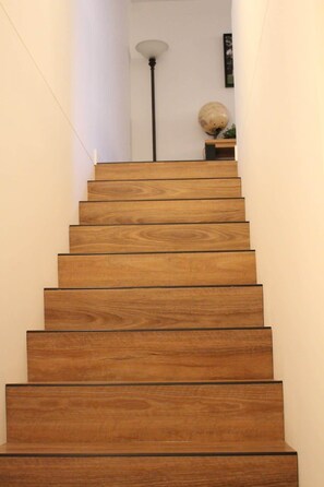 Interior - Gateway to The Gorge 3Br, 2Bath, CBD Apartment (Launceston)