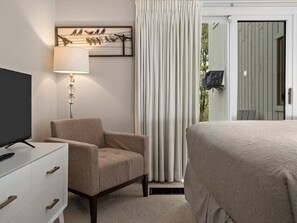2 habitaciones, tabla de planchar con plancha, cuna de viaje y wifi
