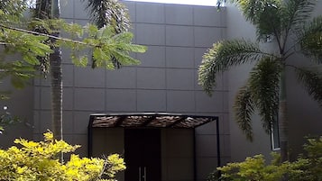 Fachada da propriedade