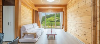 Cheongdo Ellago Poolvilla Pension