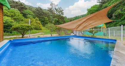 Cheongdo Ellago Poolvilla Pension
