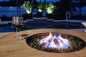 Et oppvarmet basseng