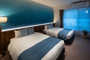 Escritorio, wifi gratis y ropa de cama 