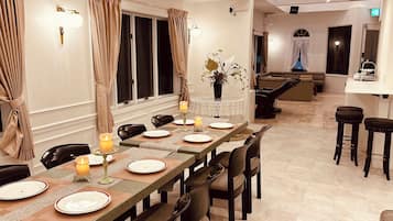 Villa | Comedor