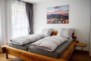 2 soverom, sengetøy og rullestolvennlig