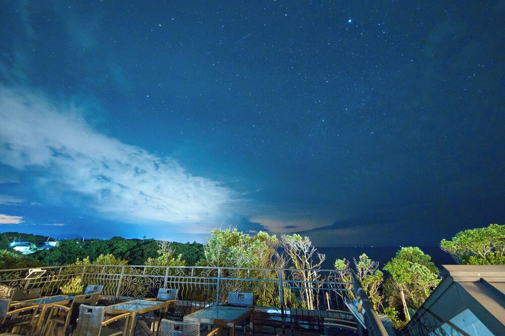 HOTEL HOLISTIC RESORT