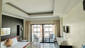 Standard Room | In-room safe, free WiFi