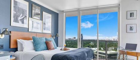 Bügeleisen/Bügelbrett, Reisekinderbett, WLAN, Bettwäsche