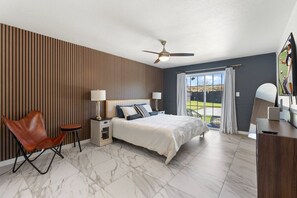 3 chambres, fer et planche à repasser, Wi-Fi, draps fournis