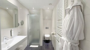 Huoneisto, terassi | Kylpyhuone | Hiustenkuivaaja