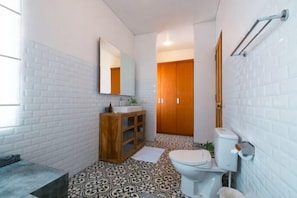 Bathroom - VILLA OTILIA (Seminyak)