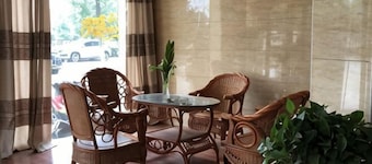 Yidu Business Hotel, Weinan