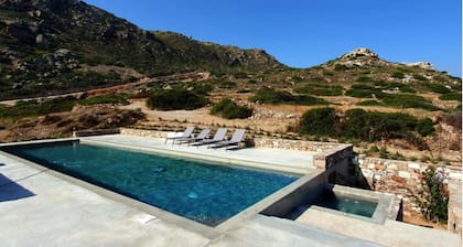 Th a Palace 5 Bedroom Villa