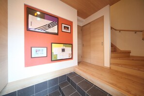 Interior - 1 minute walk to Sanjusangendo! One floor rental, recommended for telework! (Kyoto)