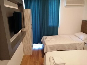 Standard Room | Desk, laptop workspace - Double Comfort Otel (Ortaca)