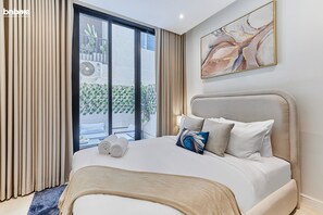 Apartment, 3 Bedrooms, Kitchen | 3 bedrooms, premium bedding, in-room safe, rollaway beds