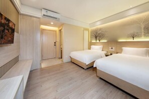 A hotel room with two beds, a wooden floor, a painting on the wall, and a tree mural on the ceiling. - Toronto Hotel (Majialong Hotel, Nantou Ancient Town) (Shenzhen)