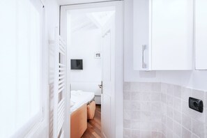 Iron/ironing board, WiFi, bed sheets - Easylife - Delicious Studio in Brera/Duomo (Milano)