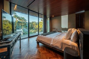 4 bedrooms, free WiFi, bed sheets