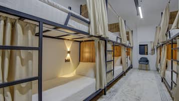 Basic Shared Dormitory, Men only