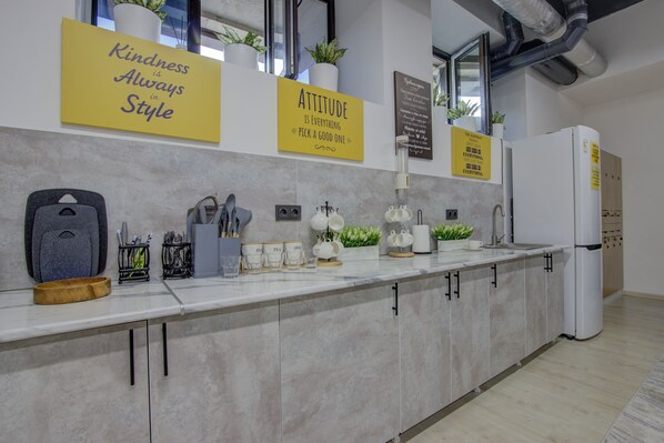 Living area - Hostel Pro (Bishkek)