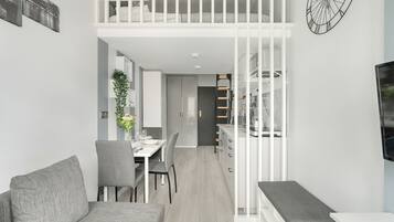 Studio, Kitchen | Living room