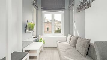 Studio, Kitchen | Living room