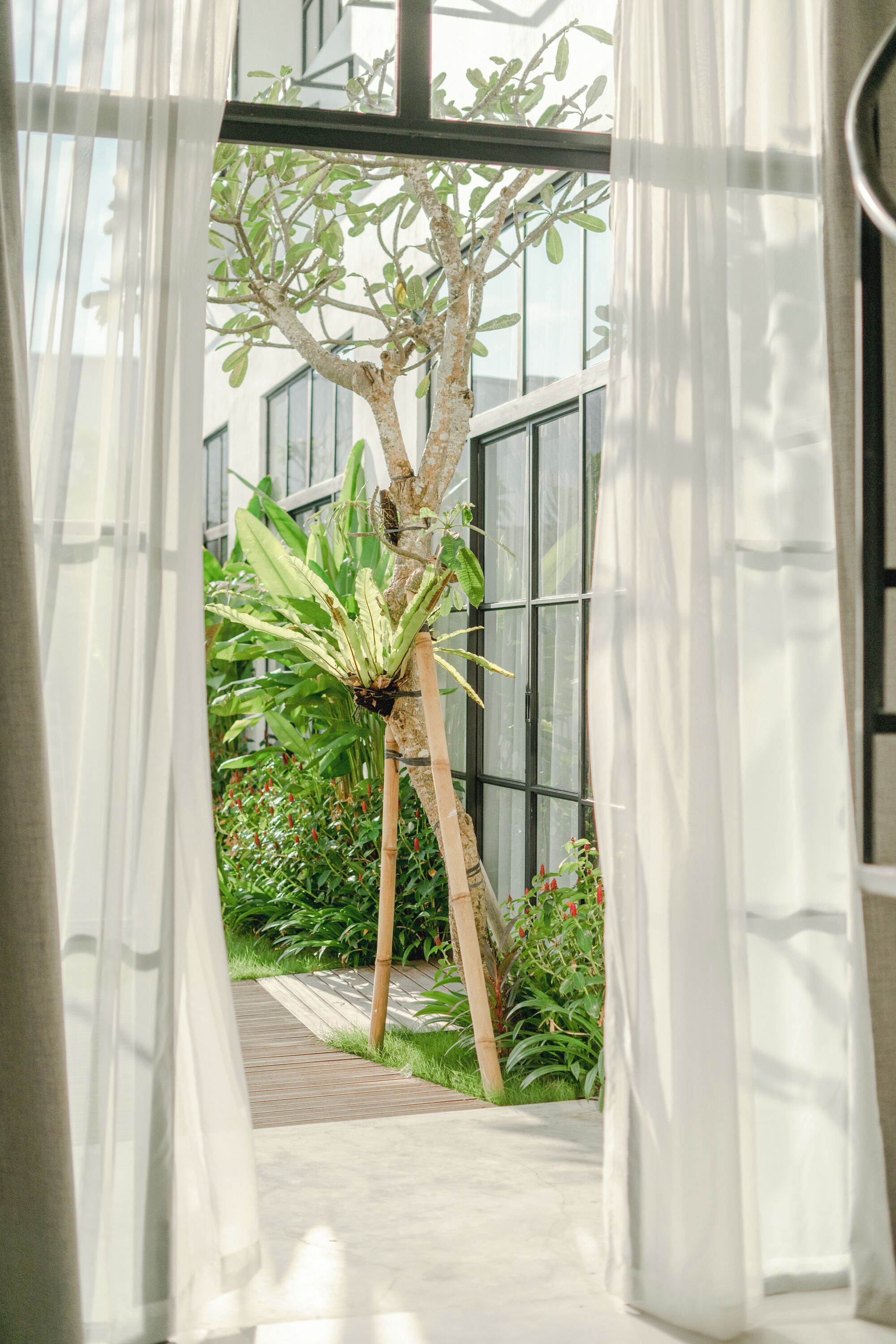 Classic Suite | 1 bedroom, iron/ironing board, free WiFi