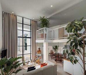 Executive Suite | 1 bedroom, iron/ironing board, free WiFi - Tropicana Loft Managed by CPM Bali (Canggu)