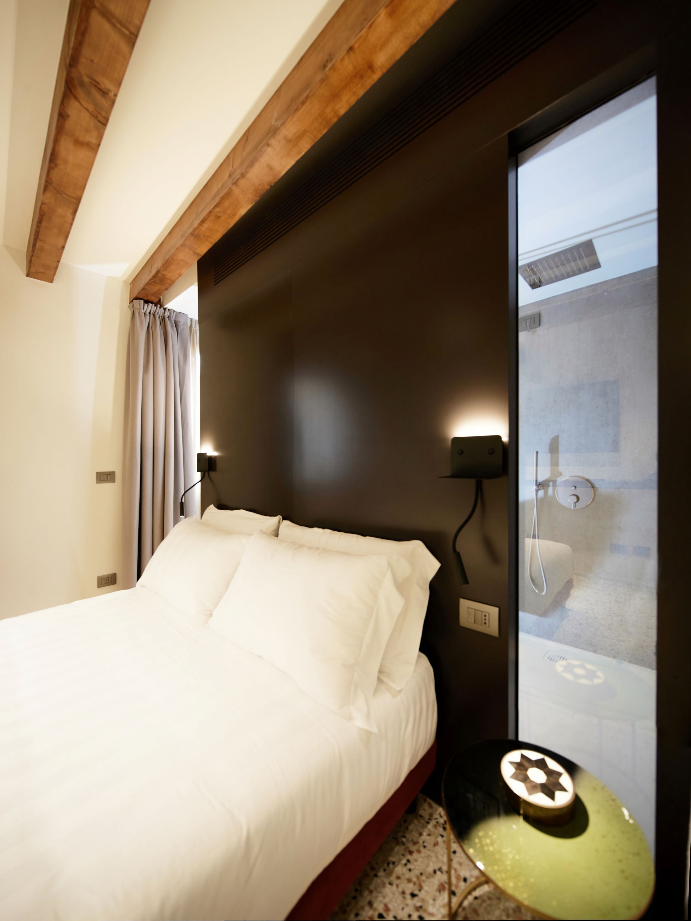 Appartement Club, vue cour intérieure (Smooth)