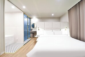 Phòng đôi Deluxe | Truy cập Internet không dây miễn phí, bộ trải giường