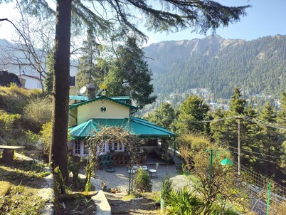 Rosastays Nainital