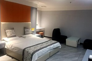 Room - Lingbao No.9 Residence (Lingbao)