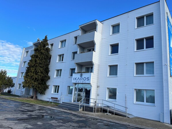 Exterior - Ikaros Hotel Bratislava (Bratislava)