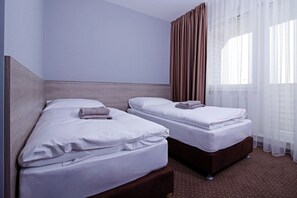Premium Twin Room | 1 bedroom, desk, laptop workspace, free WiFi
