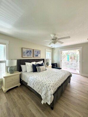 4 dormitorios, cuna de viaje, wifi gratis y ropa de cama