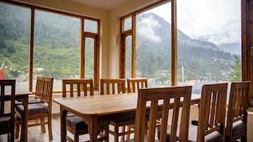 Nhà hàng