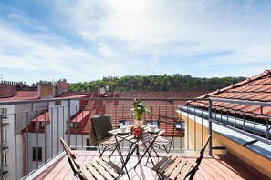 Comfort Apartment | View from room - Modern apartment on Graficka (Prague)